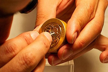 泉州百达翡丽齿轮磨损了